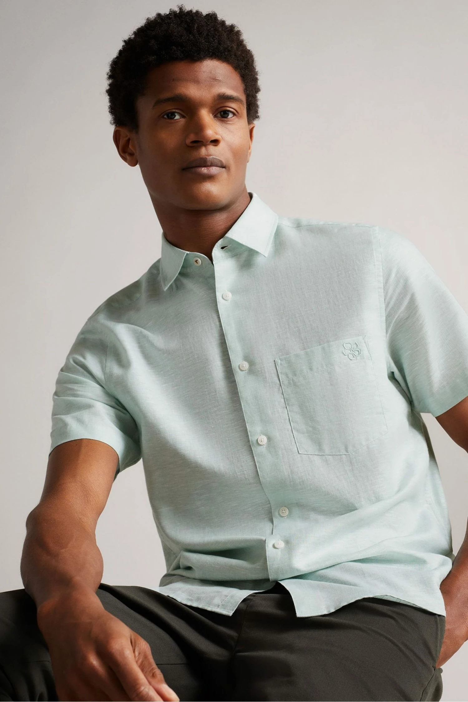 Ted Baker Addle Light Blue Short Sleeve Linen Shirt 6 Ted Baker Addle Light Blue Short Sleeve Linen Shirt - Image 4