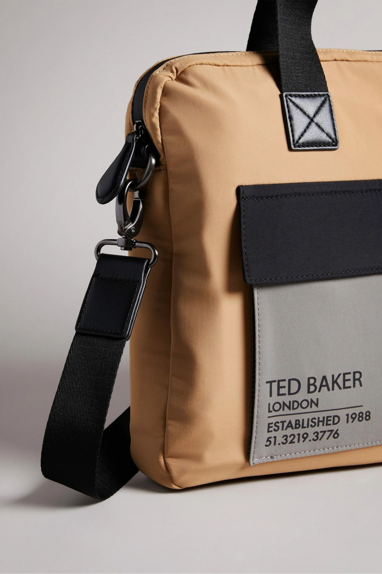 Ted Baker Tan Freds Colour Block Document Bag 5 Ted Baker Tan Freds Colour Block Document Bag - Image 3