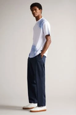 Ted Baker Sumatra White Short Sleeve Placement Paisley Printed T-Shirt -tedbaker Shop Online unnamed file 2319