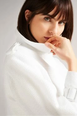 Ted Baker Pira White Fabric Blocked Pleated Trench Coat 11 Ted Baker Pira White Fabric Blocked Pleated Trench Coat -tedbaker Shop Online unnamed file 4756