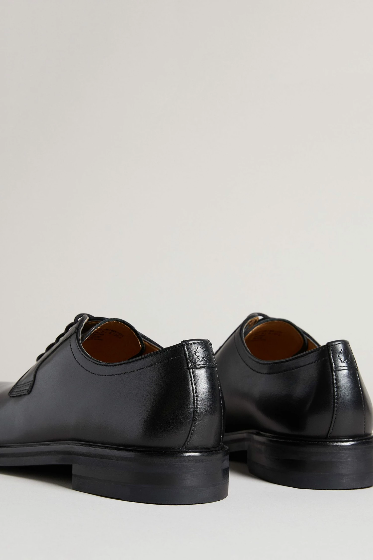 Ted Baker Regie Black Leather Lace Up Derby Shoes 5 Ted Baker Regie Black Leather Lace Up Derby Shoes - Image 3