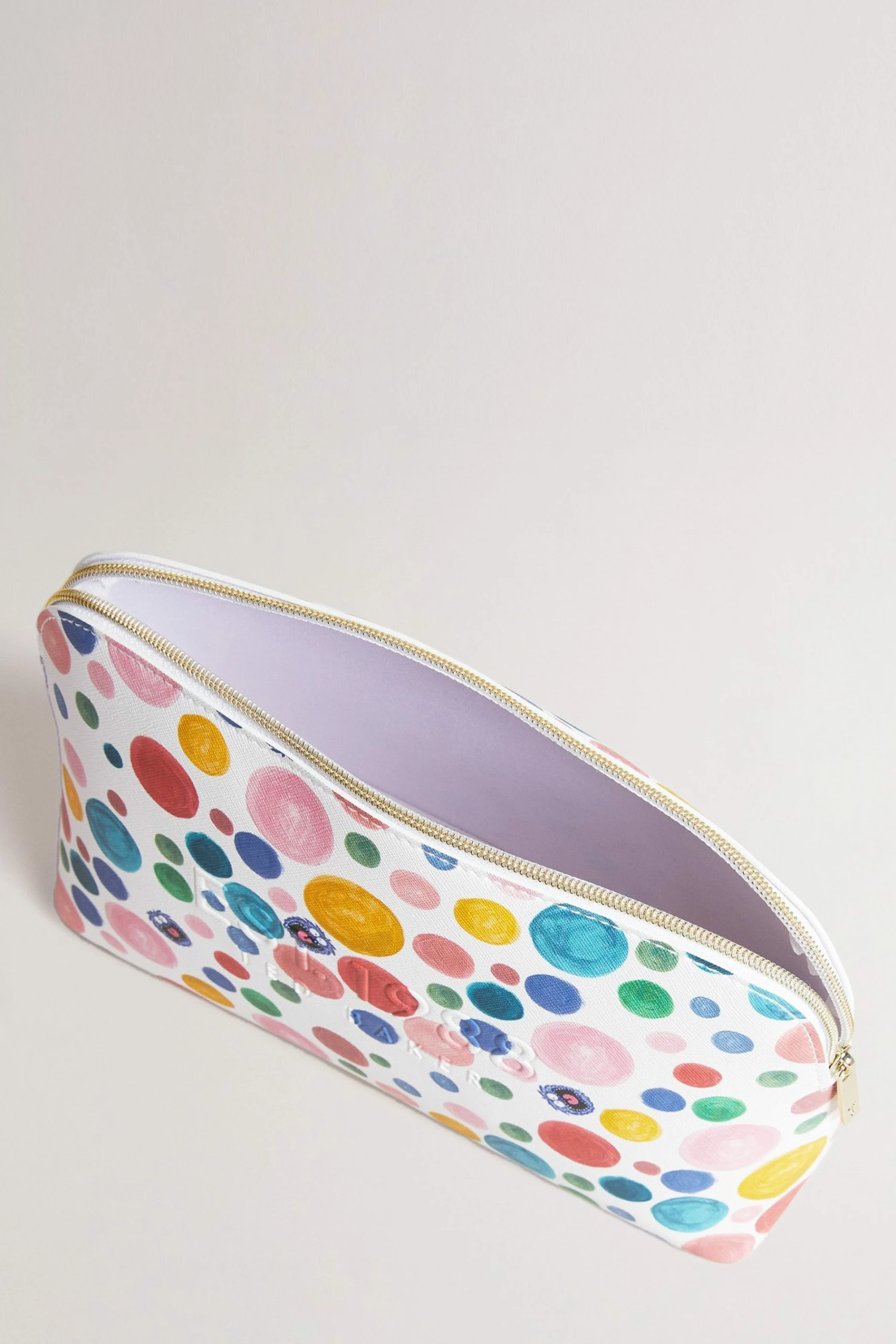 Ted Baker Matilly White Flirty Texture Monster Spot Washbag 4 Ted Baker Matilly White Flirty Texture Monster Spot Washbag - Image 2