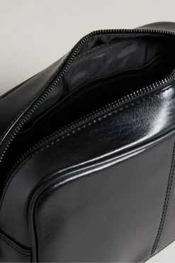 Ted Baker Dann Black Leather Washbag -tedbaker Shop Online unnamed file 5523