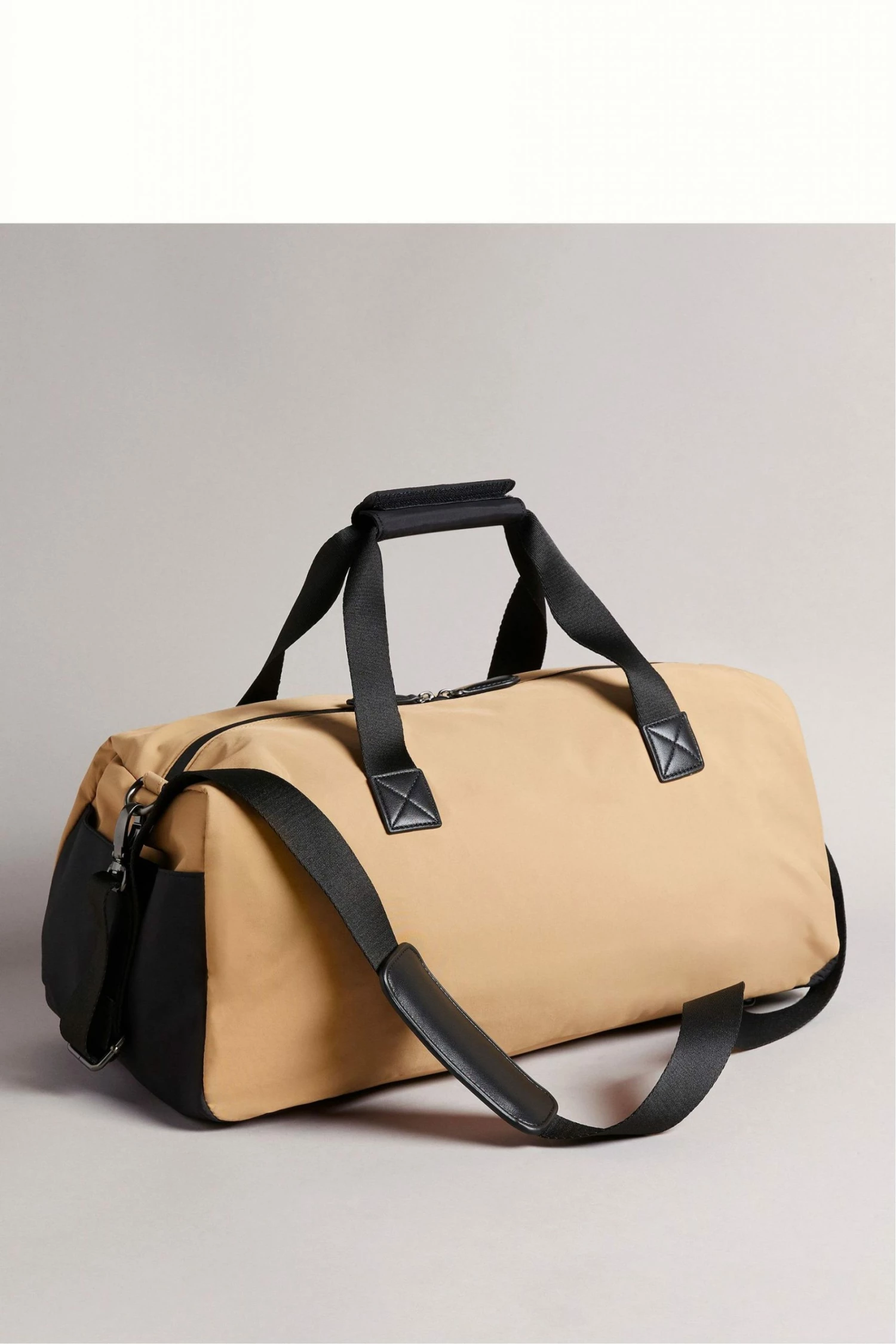 Ted Baker Tan Fedwick Colour Block Holdall Bag 4 Ted Baker Tan Fedwick Colour Block Holdall Bag - Image 2